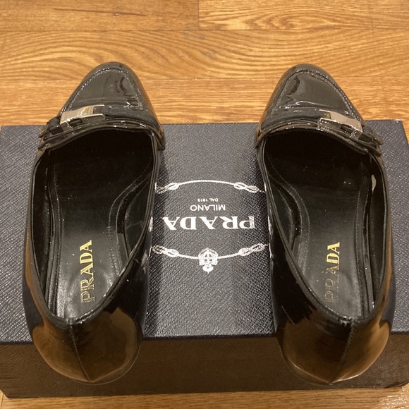 Prada Flats - Picture 3 of 3